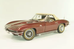 Chevrolet Corvette (C2) Convertible 1965, maroon, Danbury Mint 1:24