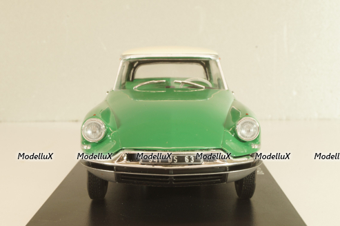 Citroen DS 19 1956, green/white roof, Hachette, 1:24 Уценка!