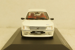 Peugeot 205 GTi Dimma Body KIT 1988 white, 4310801, Solido 1:43