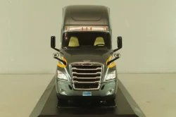 Freightliner Cascadia tractor, 2018, grey, TR211, IXO 1:43