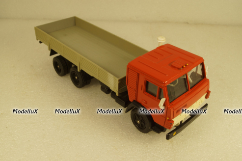Камаз-53212 бортовой, на резине красный/серый, Арек 1:43