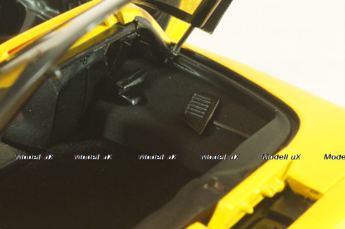 Chevrolet Corvette (C4) ZR-1 1995, yellow, Danbury Mint 1:24