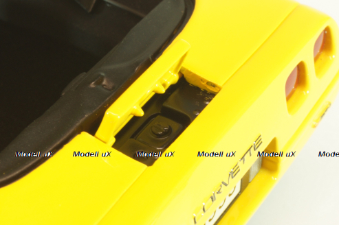Chevrolet Corvette (C4) ZR-1 1995, yellow, Danbury Mint 1:24