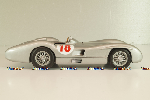 Mercedes-Benz W196R # 18 1954, silver, Franklin Mint 1:24
