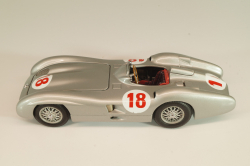 Mercedes-Benz W196R # 18 1954, silver, Franklin Mint 1:24