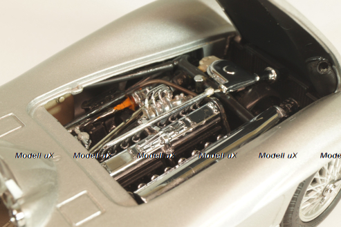 Mercedes-Benz W196R # 18 1954, silver, Franklin Mint 1:24