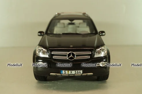 Mercedes-Benz GL500 (X164) 2006, black, B66962336, Minichamps 1:18