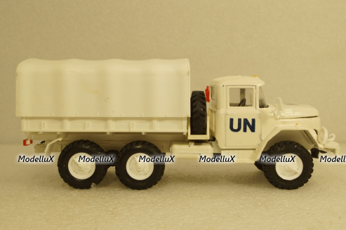 Зил-131 ООН, белый, Элекон 1:43