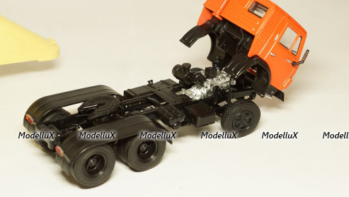 Зил-131 ООН, белый, Элекон 1:43