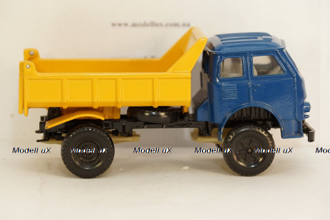 Зил-4331 бортовой с прицепом красный/черный, з-д Вега 1:43