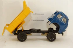 Зил-4331 бортовой с прицепом красный/черный, з-д Вега 1:43