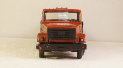 Зил-4331 бортовой с прицепом красный/черный, з-д Вега 1:43