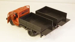 Зил-4331 бортовой с прицепом красный/черный, з-д Вега 1:43