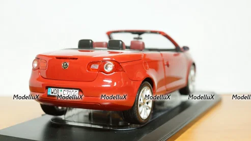 Mercedes AMG GT S (C190) metallic-black, Norev 1:43