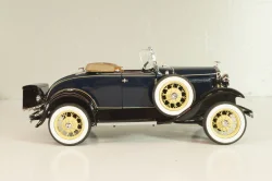Ford Model A 1931, blue, Danbury Mint 1:24