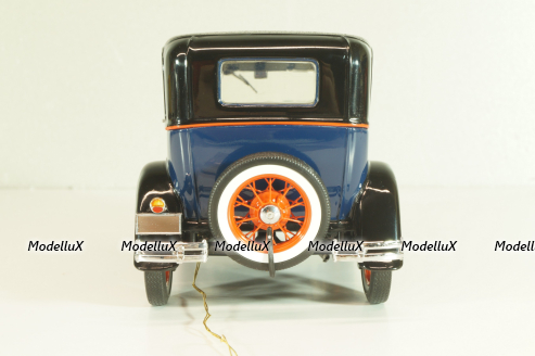 Ford Model A Tudor 1930, blue, Franklin Mint 1:24