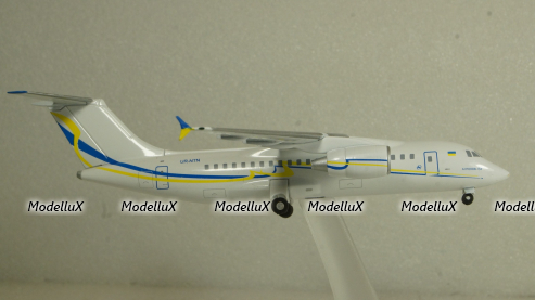 АН-158 Air Ukraine, Антонов, Herpa 1:200