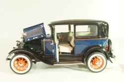 Ford Model A Tudor 1930, blue, Franklin Mint 1:24