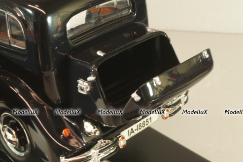 Horch 851 Pullman 1935, black, 32109, Ricko 1:18