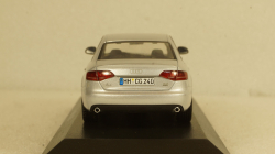 Audi A4 3.2 Quattro Silver, Minichamps 1:43, Уценка!