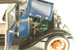 Ford Model A Tudor 1930, blue, Franklin Mint 1:24