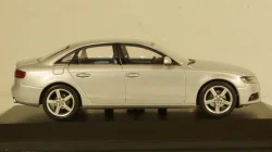 Audi A4 3.2 Quattro Silver, Minichamps 1:43, Уценка!