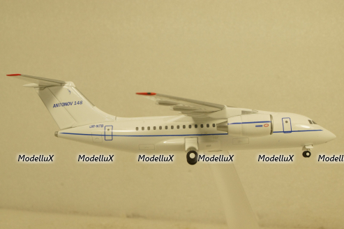 АН-148 Антонов, Herpa 1:200