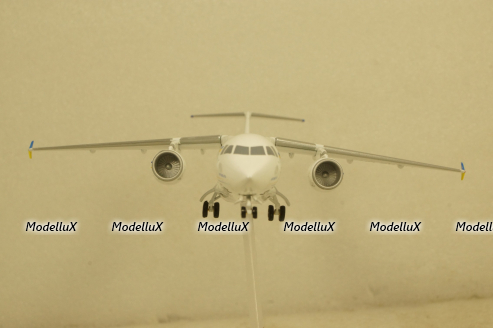 АН-158 Air Ukraine Be brave like Volnovakha Антонов, Herpa 1:200