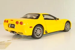 Chevrolet Corvette Z06 (C5) 50th Anniversary 2003, yellow, B11C474, Franklin Mint 1:24