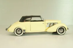 Cord 812 Phaeton Coupe yellow, 1937, Franklin Mint 1:24