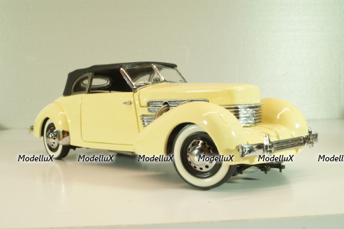 Cord 812 Phaeton Coupe yellow, 1937, Franklin Mint 1:24