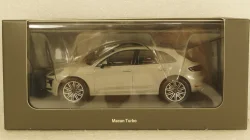 Porsche Macan Turbo 2019 lightgrey,WAP0206020J, Minichamps 1:43