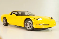 Chevrolet Corvette Z06 (C5) 50th Anniversary 2003, yellow, B11C474, Franklin Mint 1:24