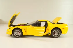 Chevrolet Corvette Z06 (C5) 50th Anniversary 2003, yellow, B11C474, Franklin Mint 1:24
