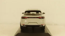 Porsche Macan Turbo 2019 lightgrey,WAP0206020J, Minichamps 1:43