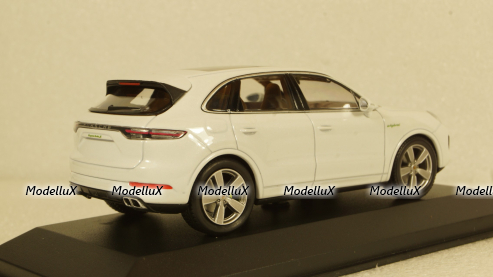Porsche Cayenne Turbo S E-Hybrid, 2019, white, WAP0203140K, Minichamps 1:43