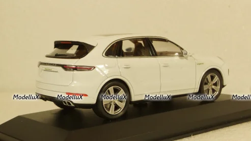 Porsche Cayenne Turbo S E-Hybrid, 2019, white, WAP0203140K, Minichamps 1:43