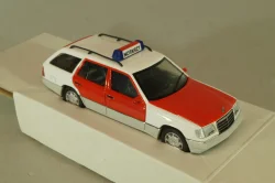 Mercedes-Benz E 320 (S124) T-Modell Notarzt 1987, white/red, 70218, Herpa 1:43