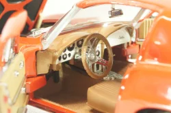 Chevrolet Corvette (C2) Sting ray 1965, red, Franklin Mint 1:24