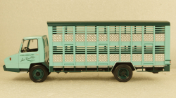 Berliet Stradair 10 Cochonnière 1966 green-blue, Hachette 1:43