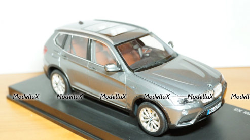 BMW X3 F25, Paragon 1:18