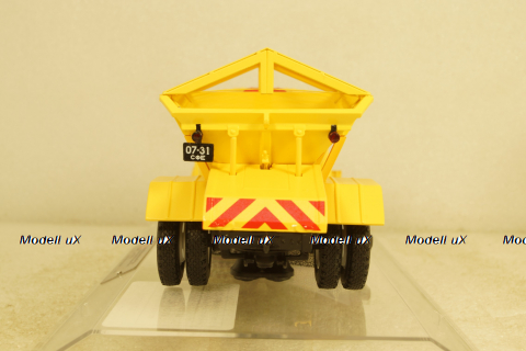 Зил-130 ПР-130 Свердловск Аэропорт "Кольцово" 1980-е гг., 113025, DiP Models 1:43 Уценка!