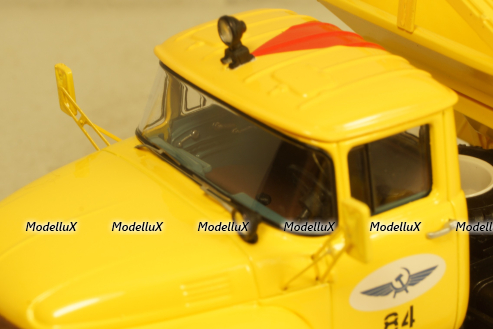 Зил-130 ПР-130 Свердловск Аэропорт "Кольцово" 1980-е гг., 113025, DiP Models 1:43 Уценка!