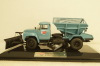 ПР-130 пескоразбрасыватель на шасси Зил-130 1968г, голубой, 113023, DiP Models 1:43