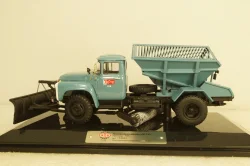 ПР-130 пескоразбрасыватель на шасси Зил-130 1968г, голубой, 113023, DiP Models 1:43