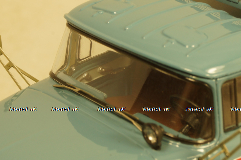 ПР-130 пескоразбрасыватель на шасси Зил-130 1968г, голубой, 113023, DiP Models 1:43