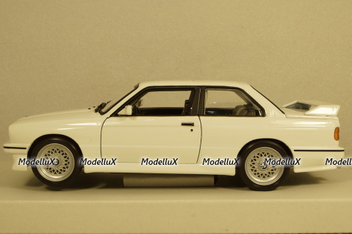 BMW 3-series M3 ( E30) 1988, white, BU21100W , Bburago 1:24
