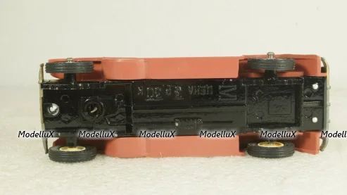 Stutz , 1:43