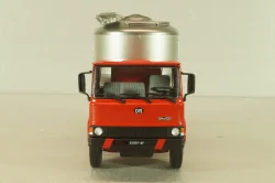 OM N100 truck 1972, red/silver, CAMD083, Camion D'epoca #83, Deagostini 1:43