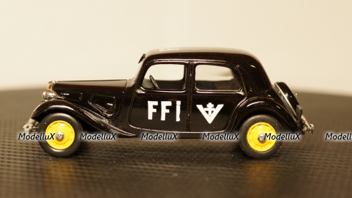 Citroen Traction 11, Legere 1944